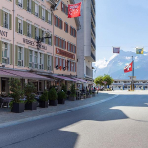  Weisses Rössli Swiss Quality Hotel  Бруннен